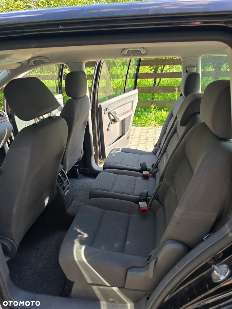 Volkswagen Touran 1.9 TDI - 26