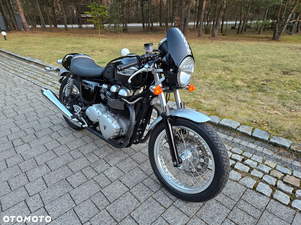 Triumph Thruxton - 13