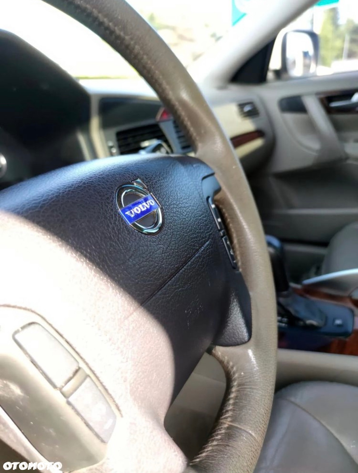 Volvo XC 70 AWD Momentum - 14