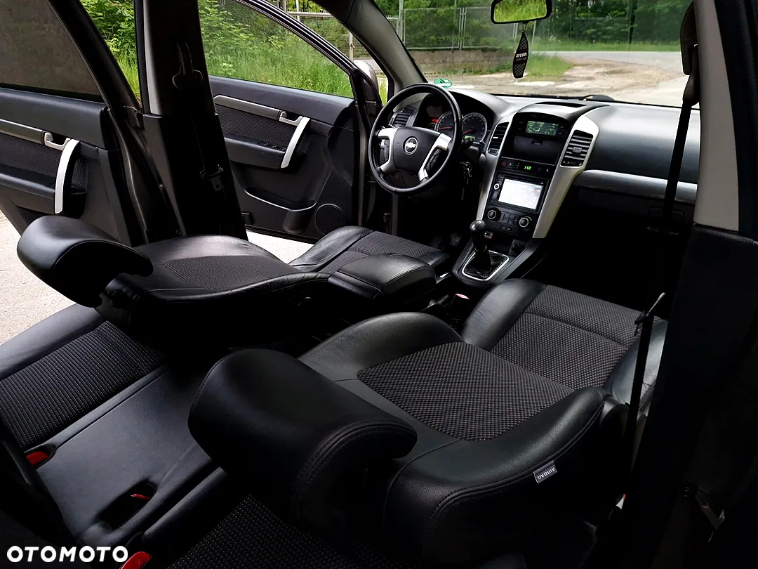 Chevrolet Captiva 2.4 2WD 7 Sitzer LS Family Edition - 39
