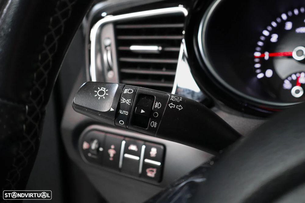 Kia ProCeed 1.0 T-GDI GT Line - 28