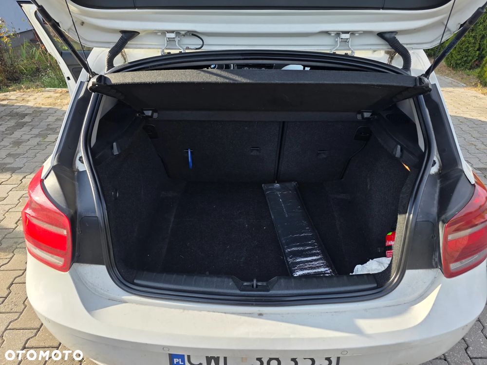 BMW Seria 1 116i Sport Line - 8