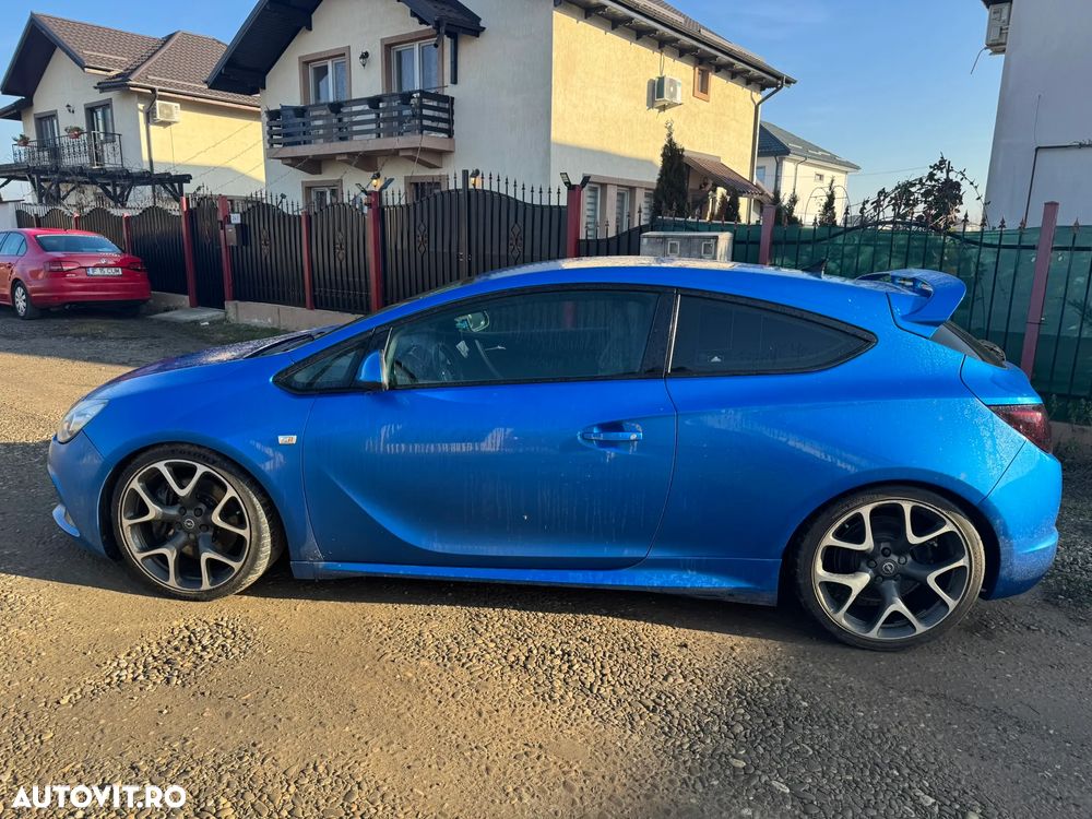 Opel Astra GTC 2.0 Turbo Ecotec Start/Stop OPC - 22