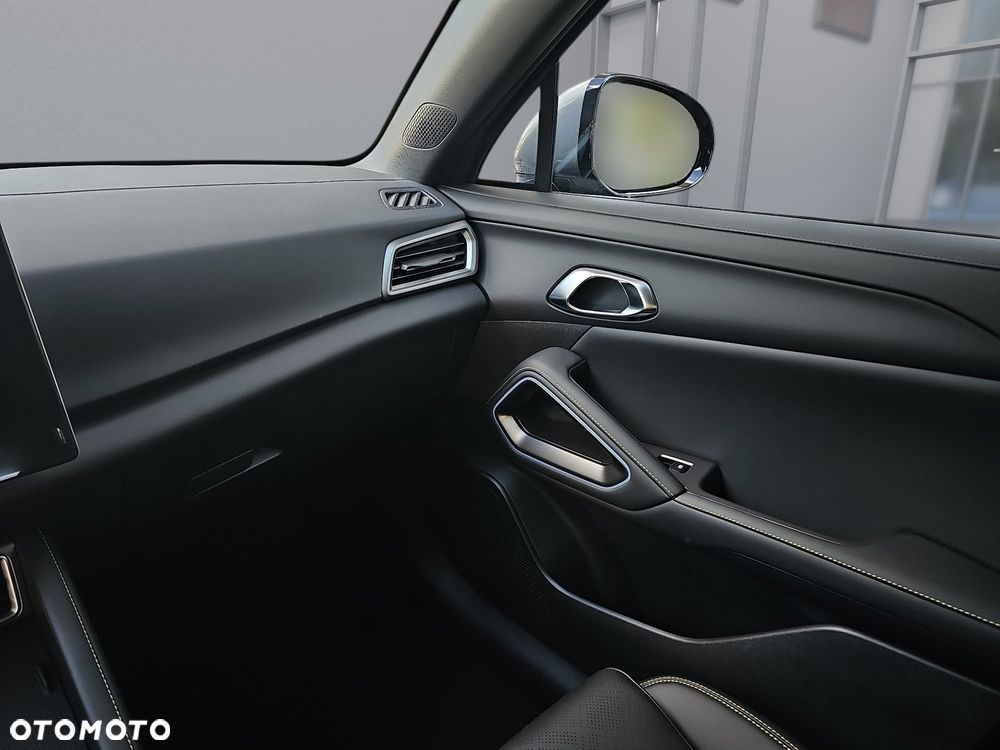 BYD Atto 2 DM-i - 13