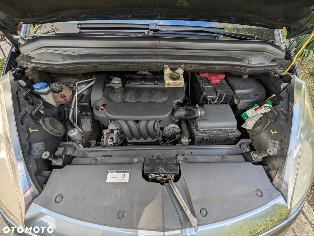 Citroën C4 Picasso 2.0 16V Exclusive - 20