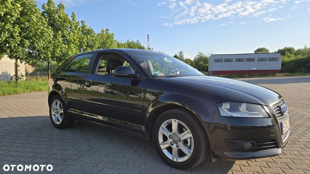 Audi A3 3-drzwiowe 2.0 TDI Ambition - 2