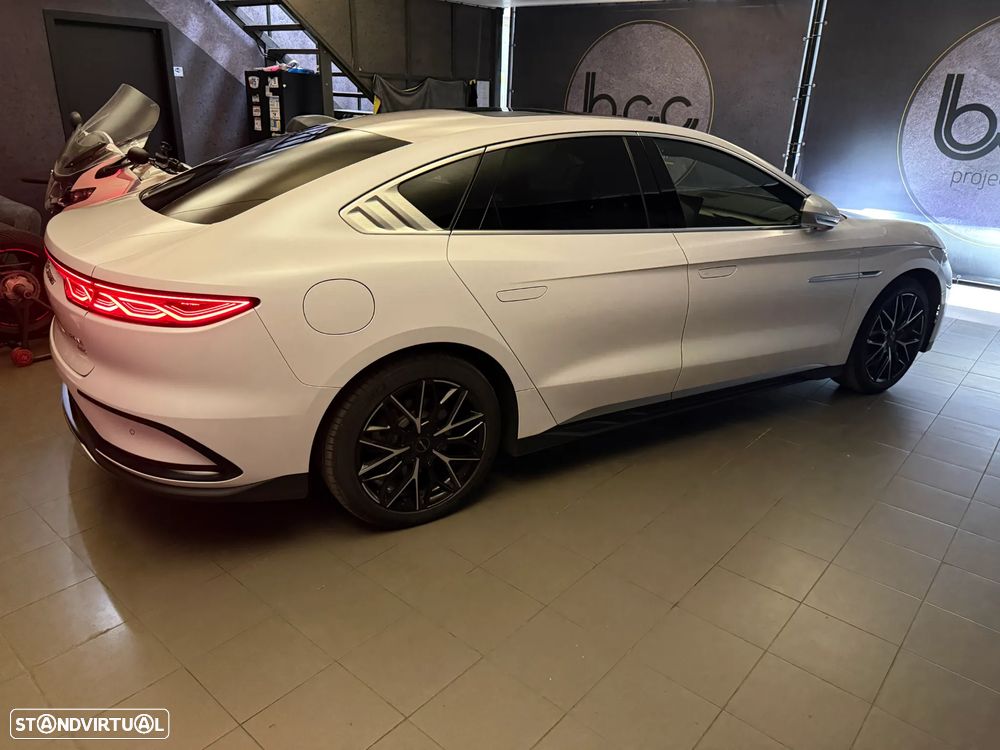 BYD Han 85.4 kWh AWD Executive - 7