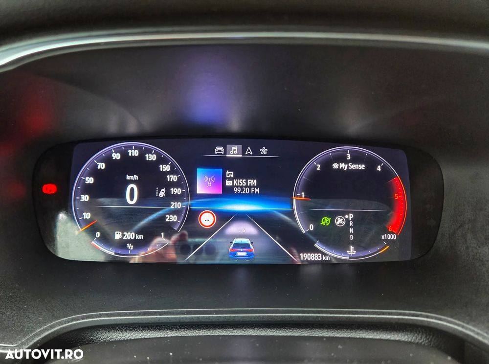 Renault Megane BLUE dCi 115 EDC BOSE EDITION - 23