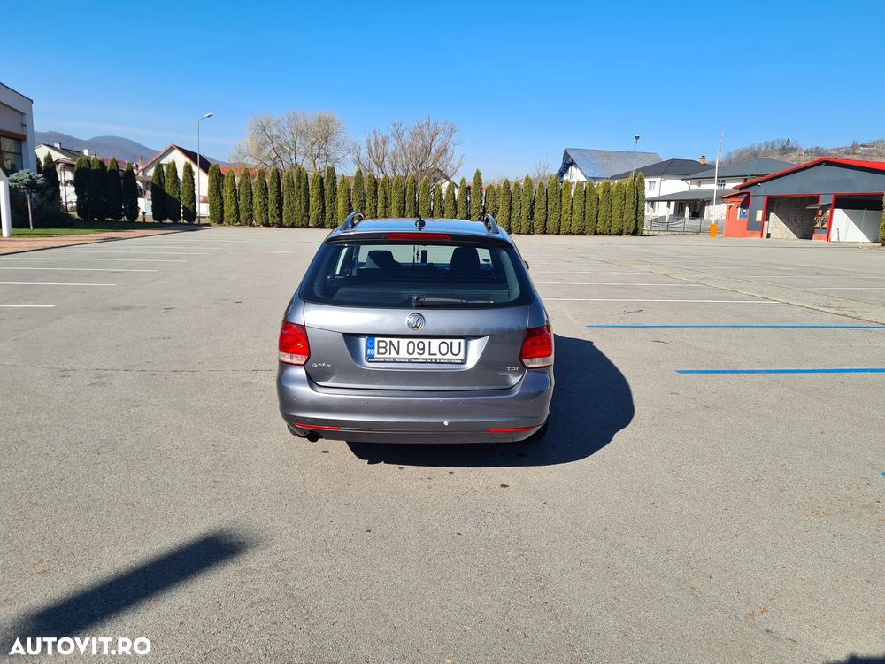 Volkswagen Golf 1.6 TDI DPF BlueMotion - 7