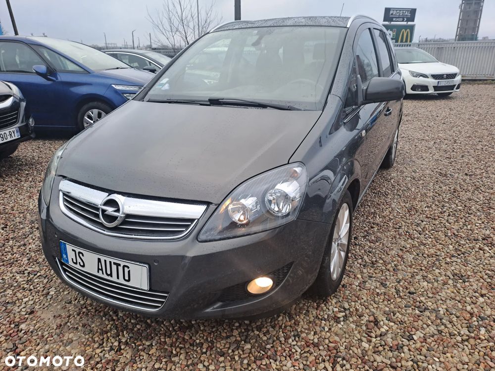 Opel Zafira 1.8 Family Plus