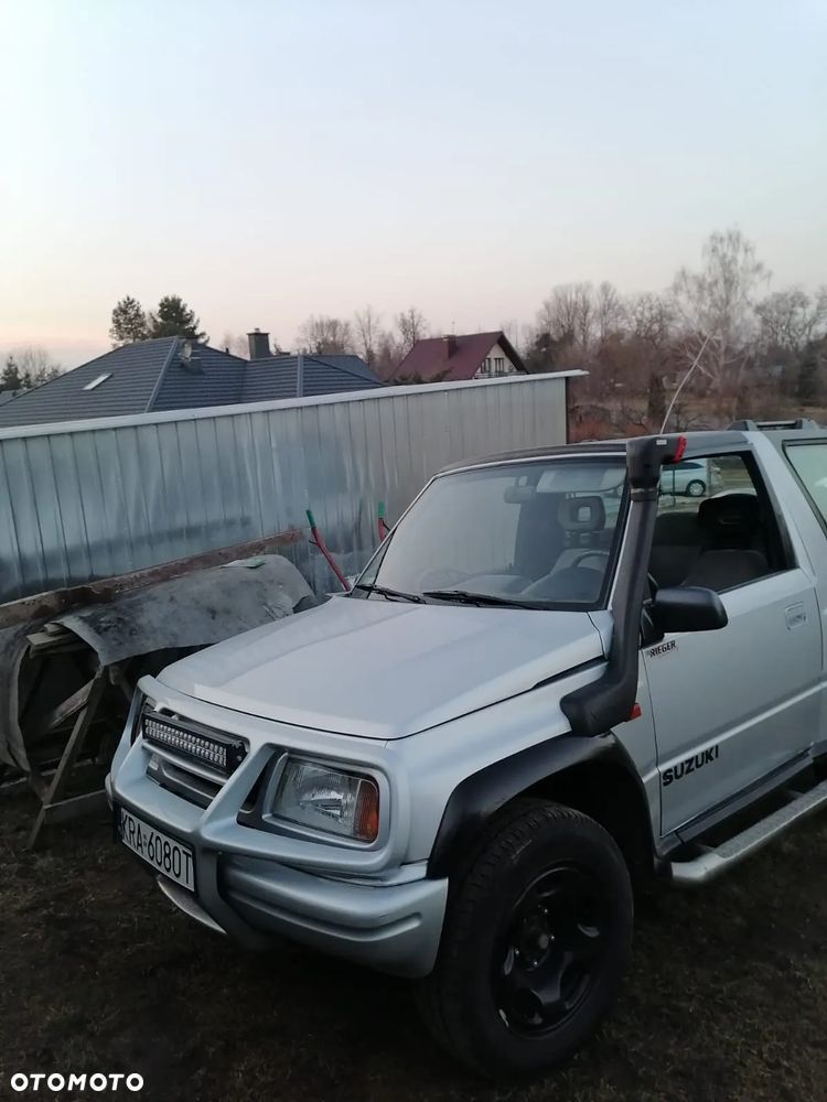Suzuki Vitara 1.6 JX - 10