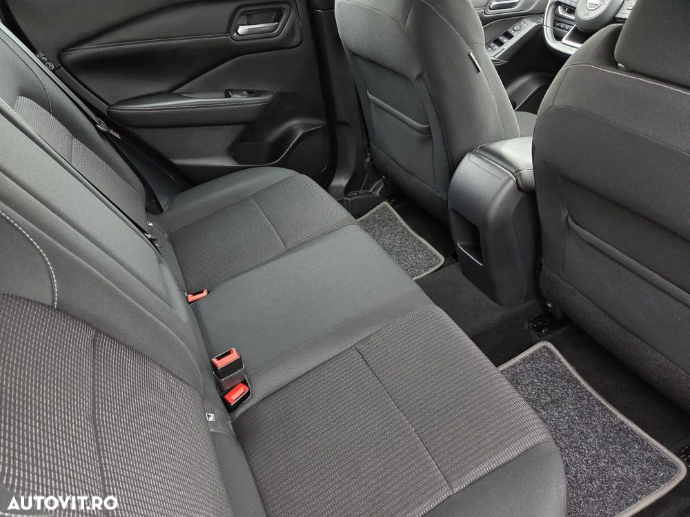 Nissan Qashqai 1.3 DIG-T MHEV Xtronic N-Connecta - 11