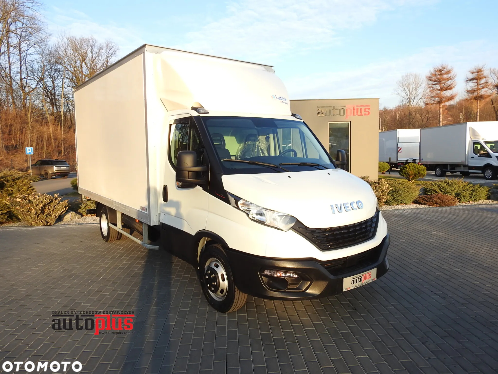 Iveco DAILY 35S16 KONTENER WINDA 8 PALET TEMPOMAT KLIMATYZACJA BLIŹNIACZE KOŁA 160KM [ 689599 ] - 2