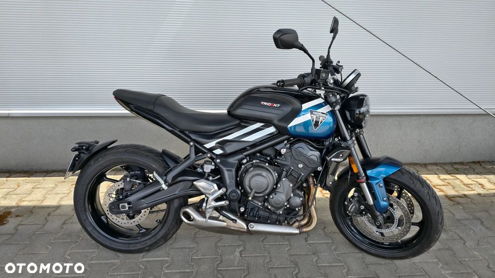 Triumph Trident - 2