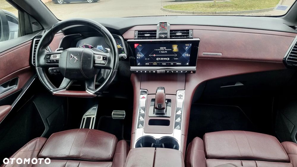 DS Automobiles DS 7 Crossback 2.0 BlueHDi Performance Line + - 14