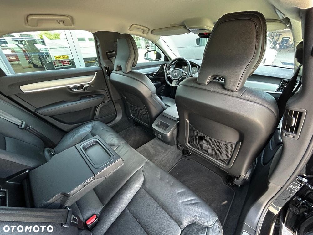 Volvo S90 D4 Momentum - 9