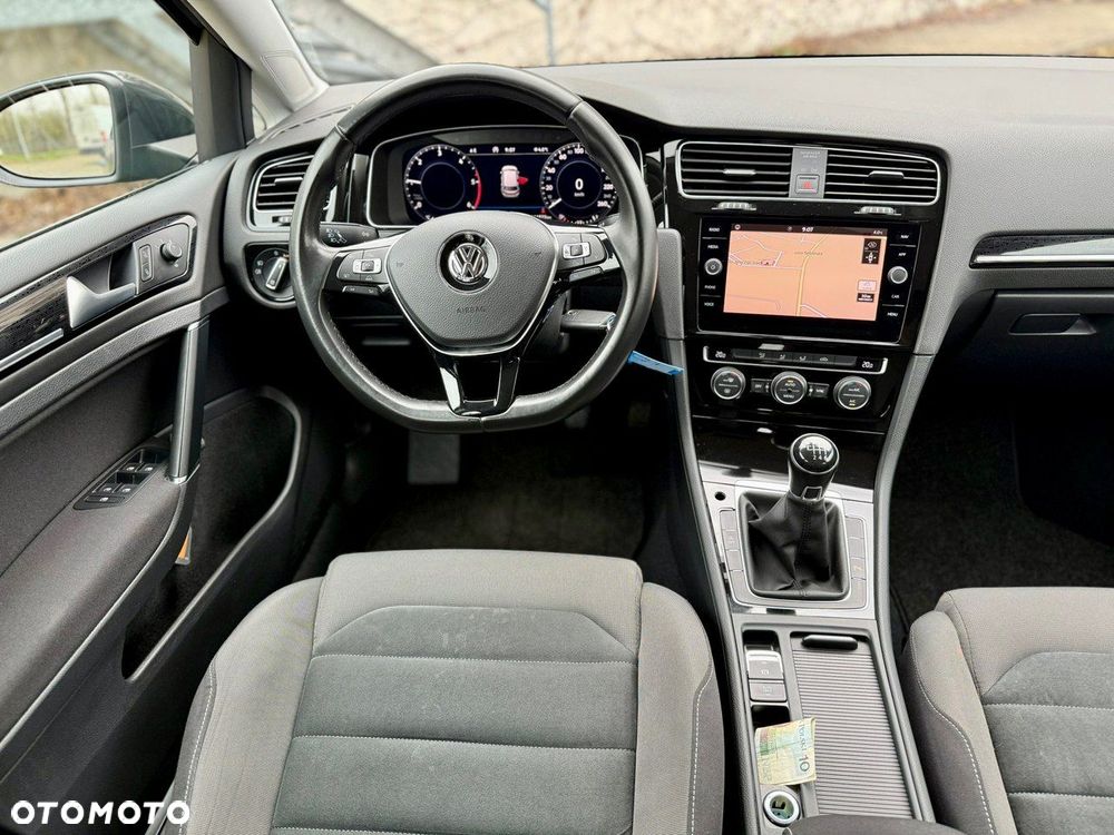 Volkswagen Golf 2.0 TDI (BlueMotion Technology) Highline - 17