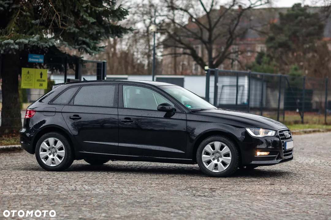 Audi A3 1.6 TDI S tronic - 9