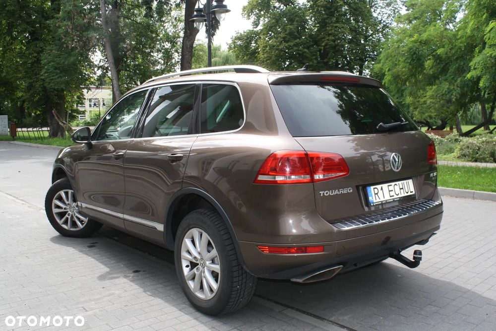 Volkswagen Touareg 3.0 V6 TDI BMT Perfectline R-Style - 8