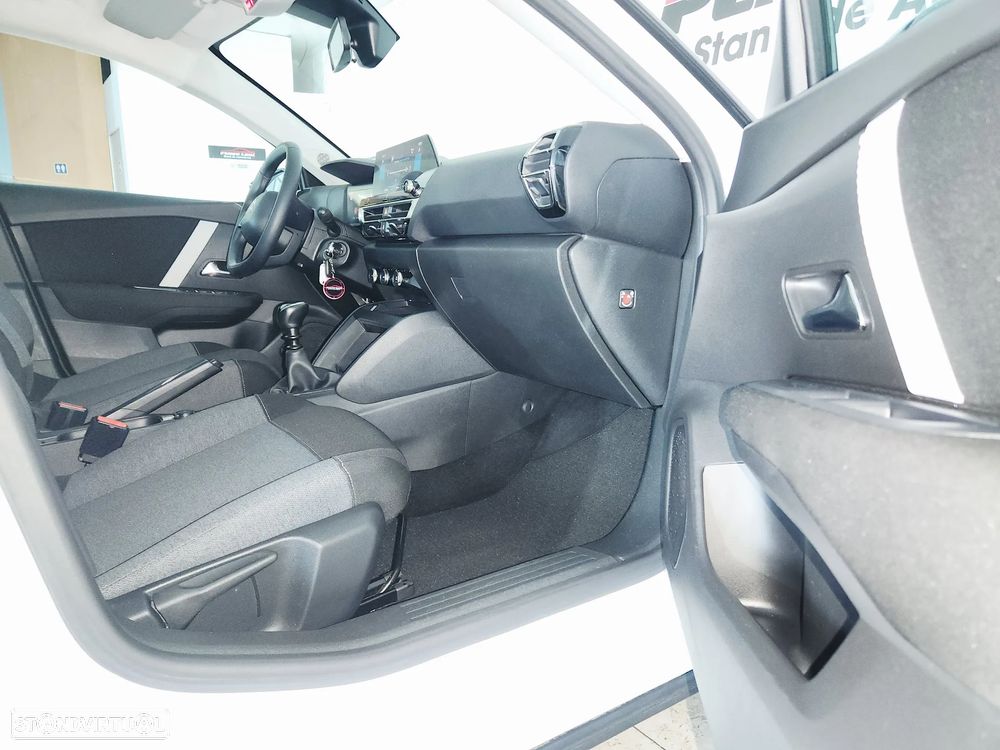 Citroën C4 BlueHDi 110 Stop&Start FEEL PACK - 38