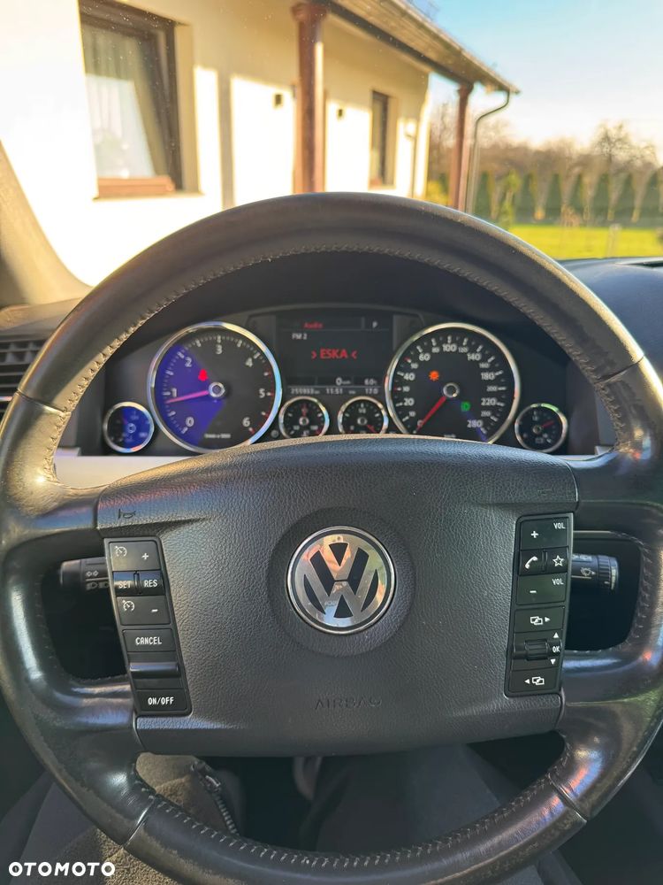 Volkswagen Touareg 2.5 R5 TDI DPF Tiptr - 12