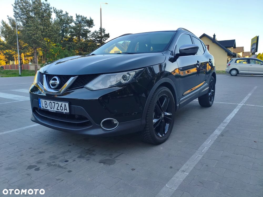 Nissan Qashqai 1.6 DCi 4x4 Black Edition EU6 - 1