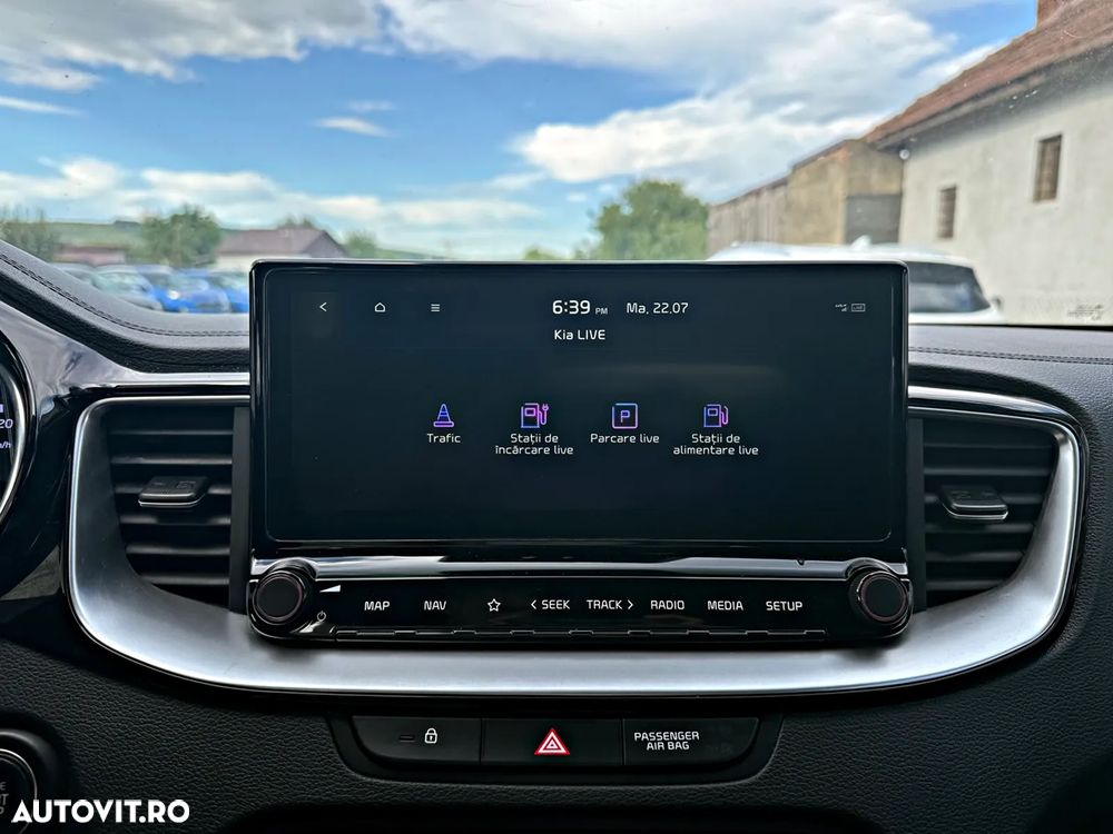 Kia Ceed - 25