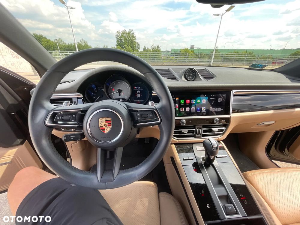 Porsche Macan - 16