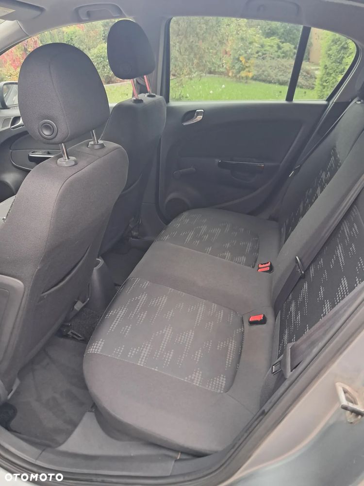 Opel Corsa - 15