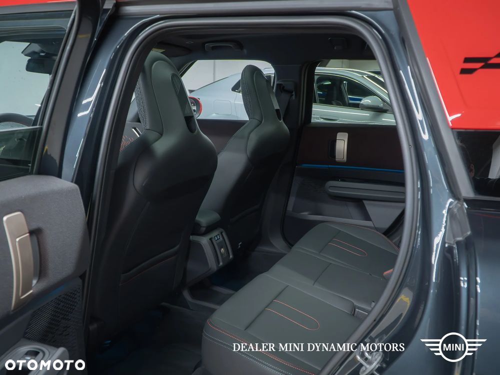 MINI Countryman JCW ALL4 - 24