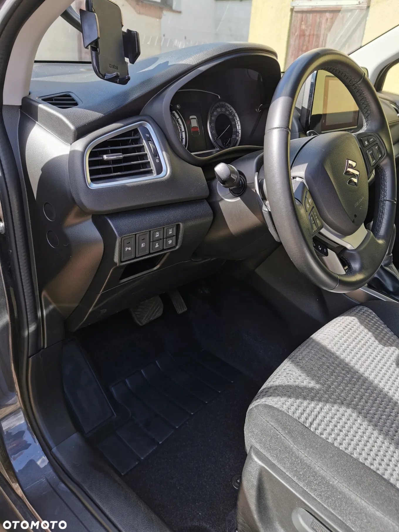 Suzuki SX4 S-Cross 1.4 T Premium 4WD - 11