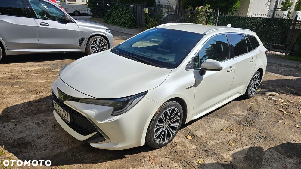 Toyota Corolla 1.8 Hybrid Executive - 1