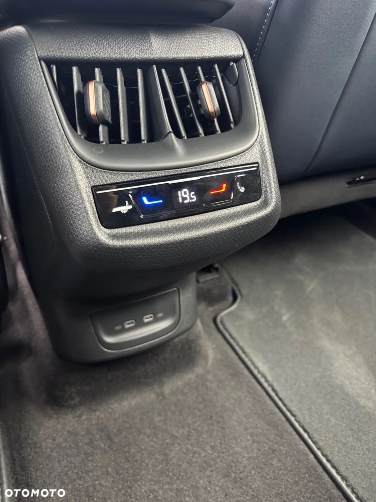 Cupra Tavascan 82kWh 4Drive VZ - 24