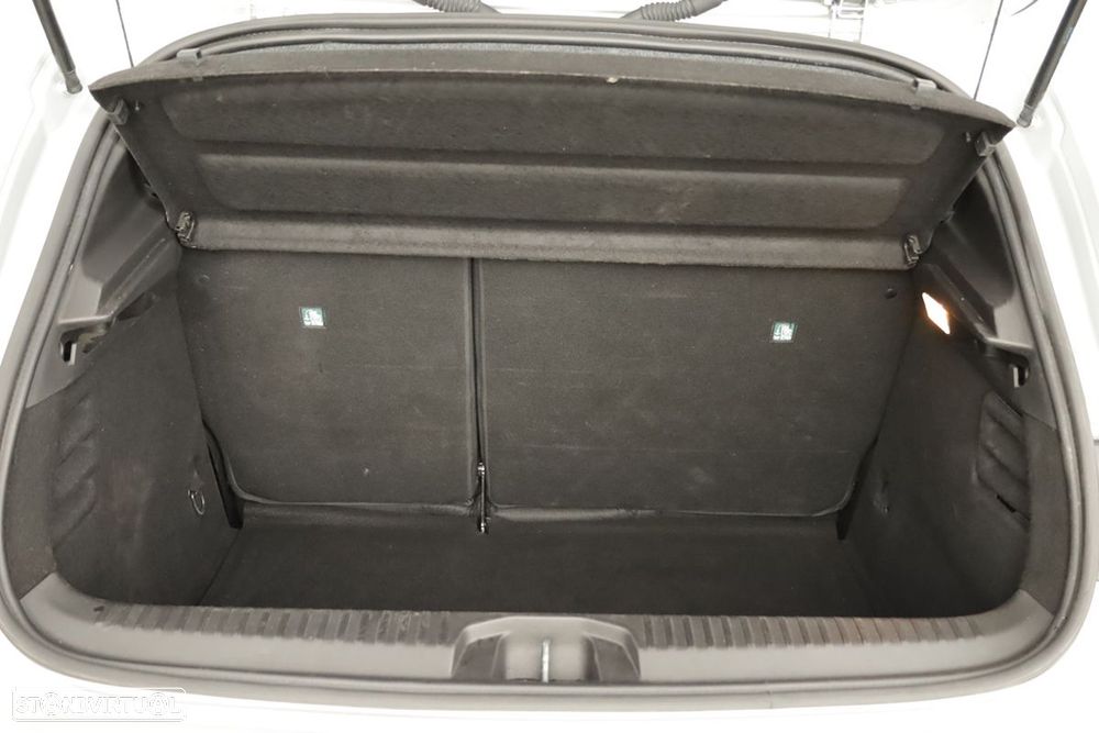 Renault Clio 1.0 TCe Techno Bi-Fuel - 25