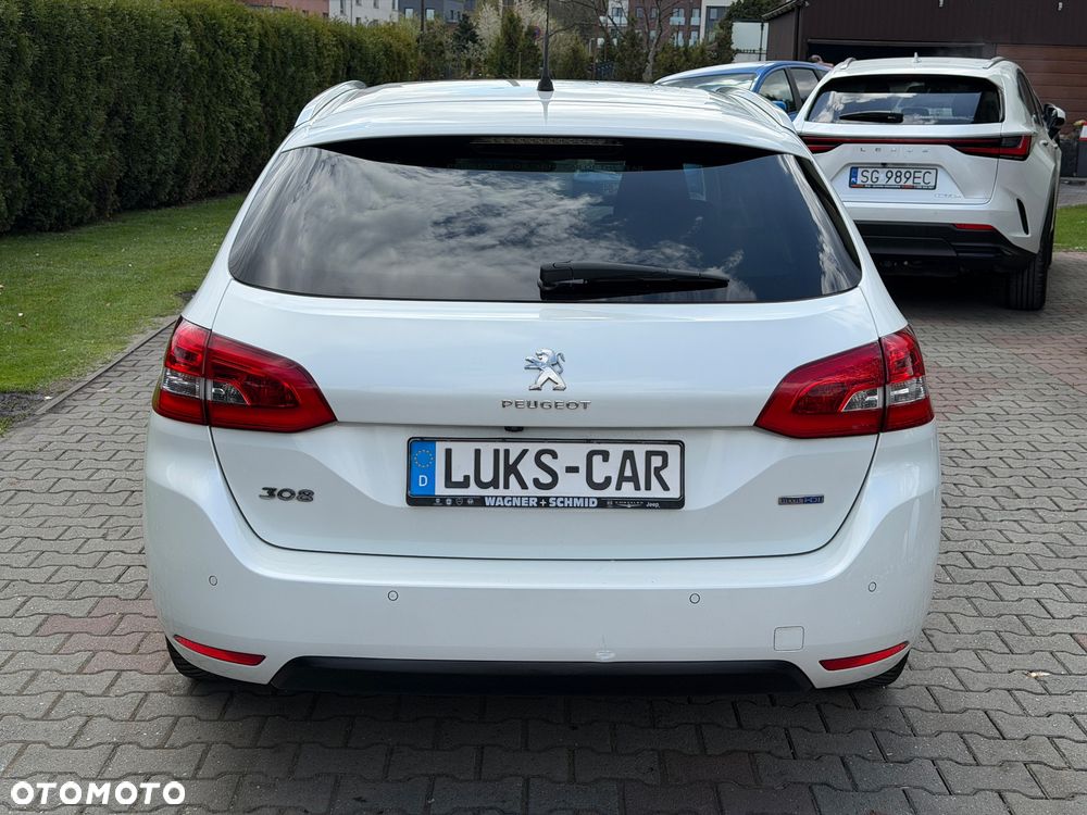 Peugeot 308 BlueHDi FAP 150 EAT6 Stop & Start Allure - 4