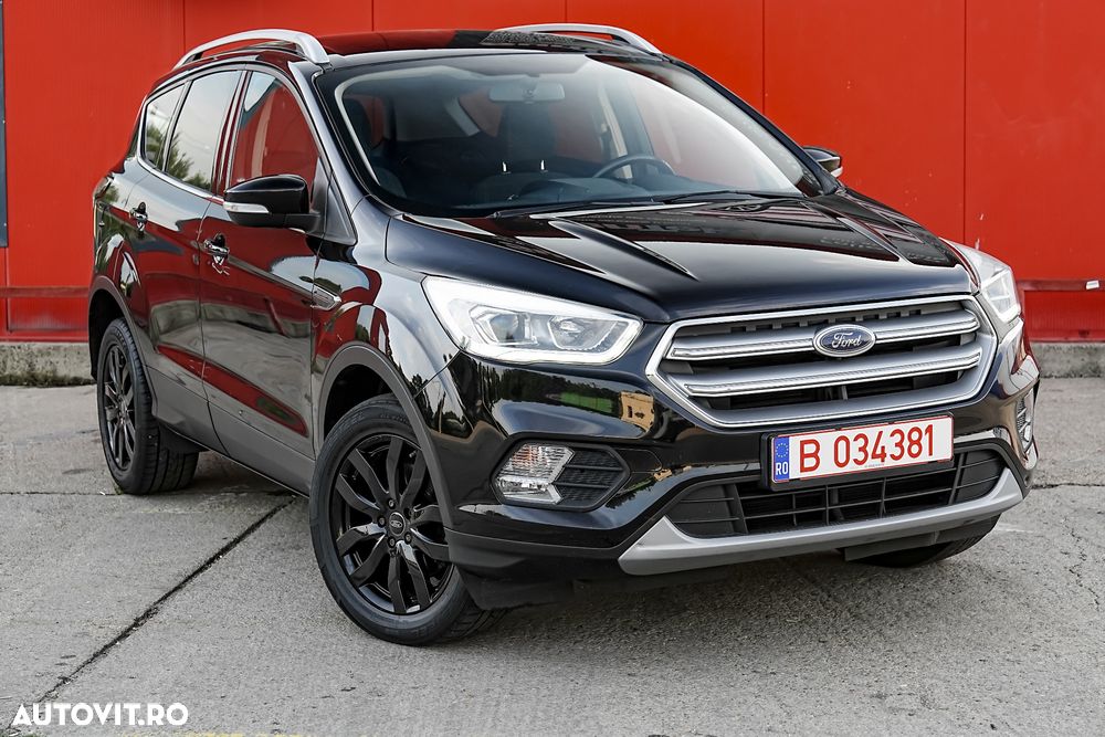 Ford Kuga 1.5 EcoBoost 2WD Trend - 2