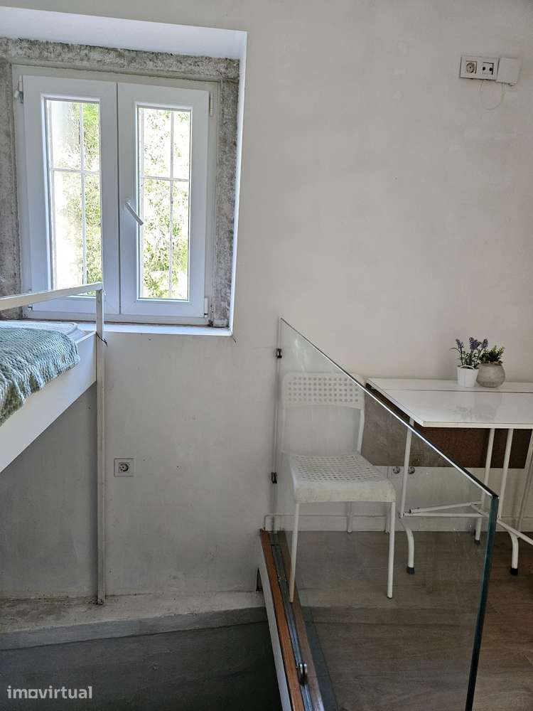 Loft T0 Remodelado em Alcântara – Excelente Localização - Grande imagem: 4/15