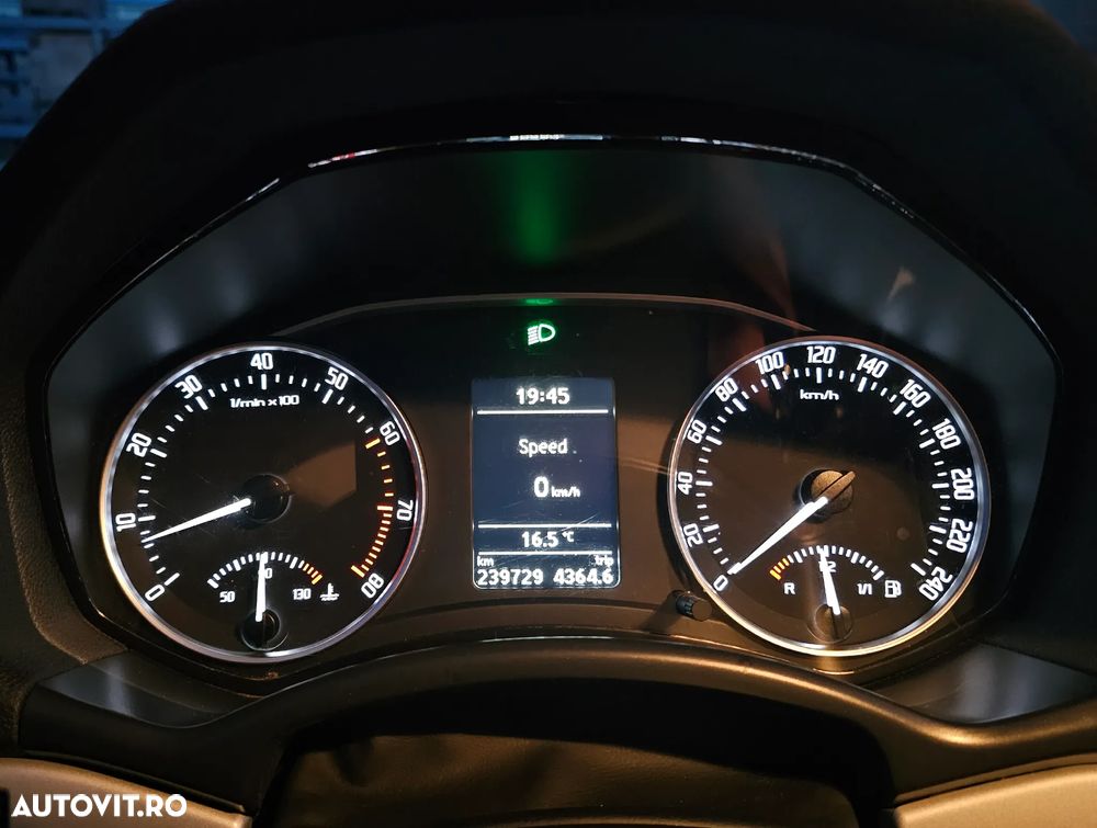 Skoda Octavia - 10