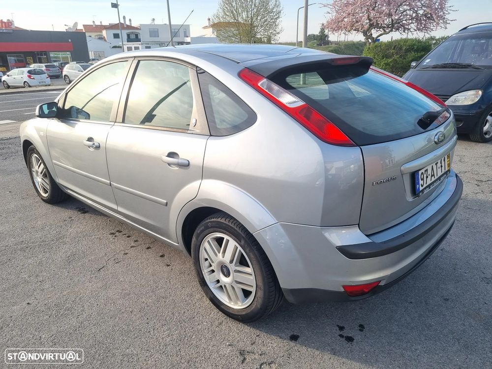 Ford Focus 1.6 TDCi Ghia - 6