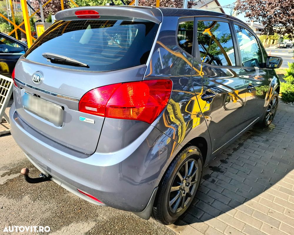 Kia Venga 1.6 CRDi 128 Spirit - 9