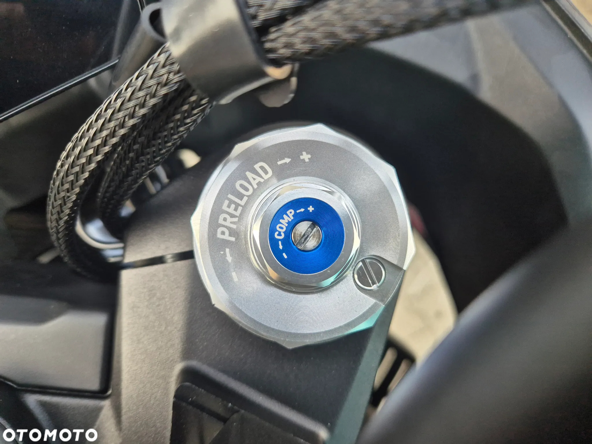 CFMoto MT - 18