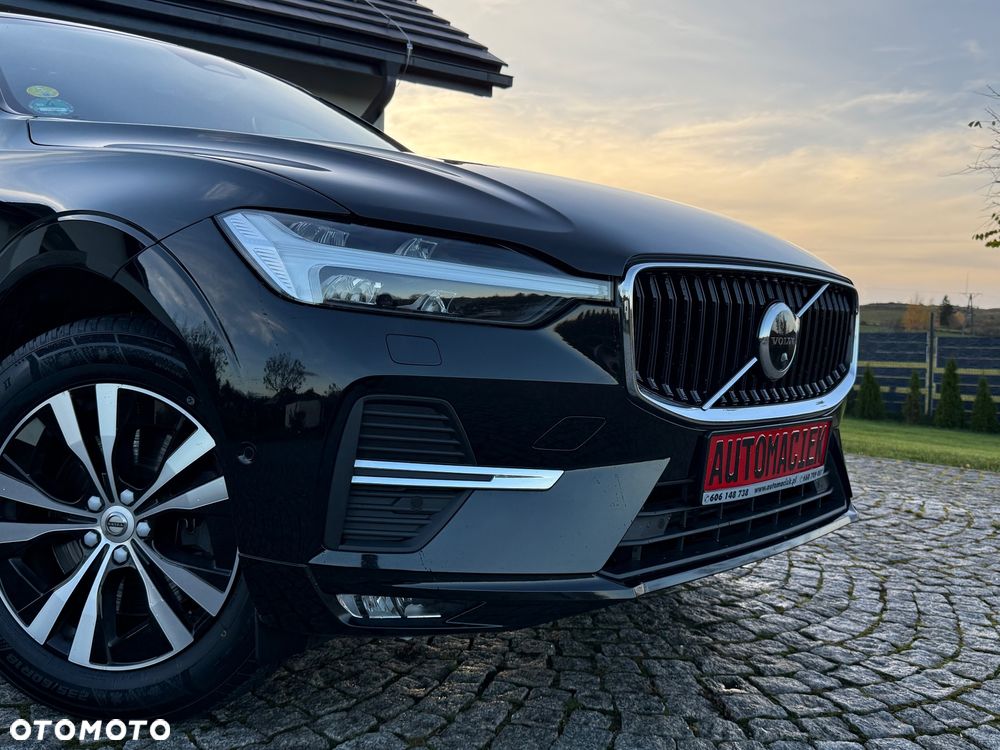 Volvo XC 60 B4 D Geartronic Momentum Pro - 2