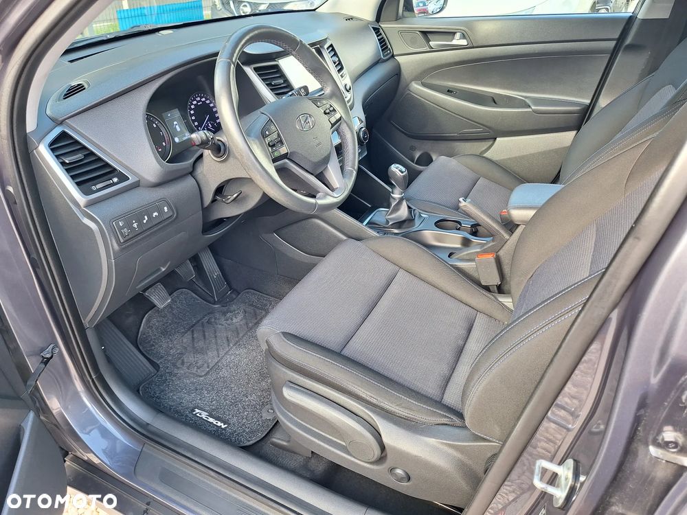 Hyundai Tucson blue 1.6 GDi 2WD Passion - 13