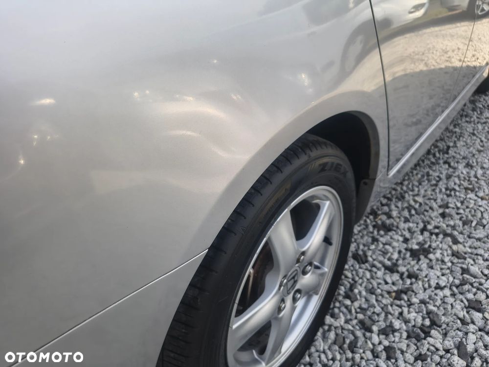 Honda Accord 2.0 i Sport - 15