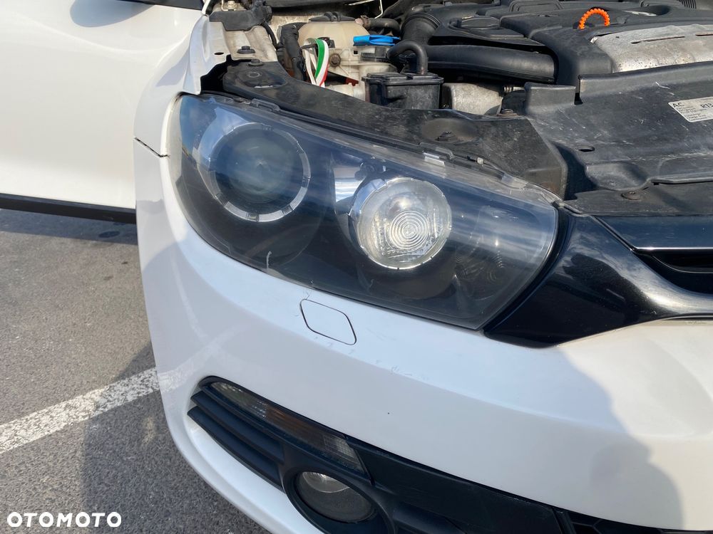 Volkswagen Scirocco 1.4 TSI DSG - 29
