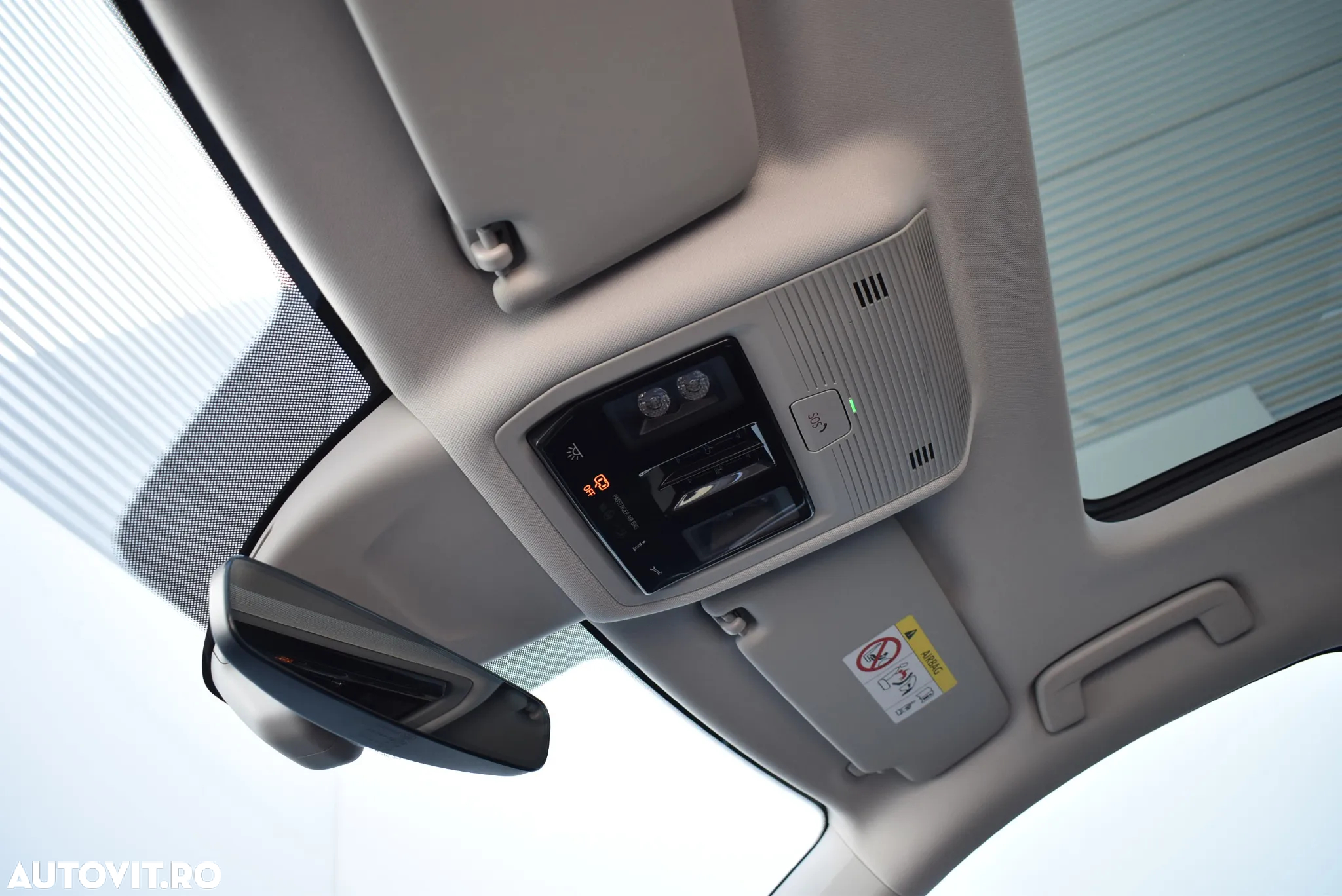Skoda Octavia Combi 2.0 TDI DSG Style - 22