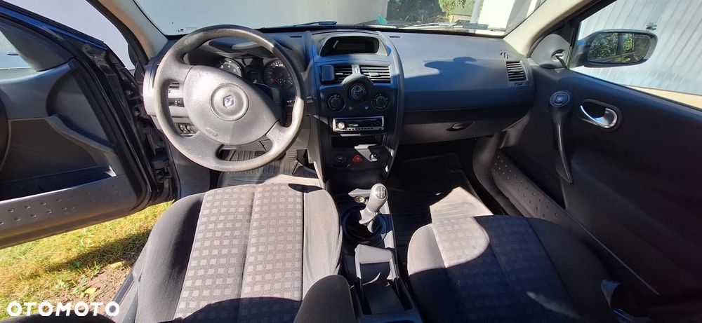 Renault Megane - 8