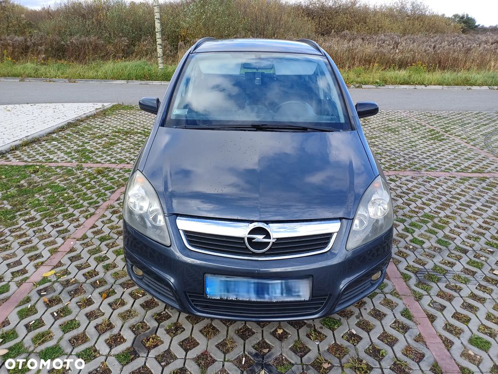 Opel Zafira 1.6 Cosmo - 3