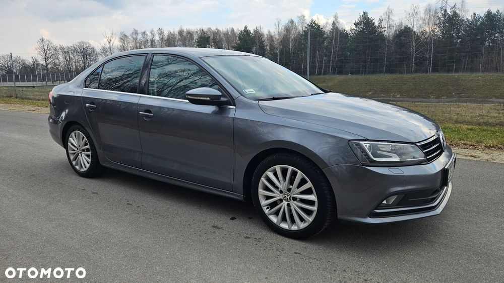 Volkswagen Jetta 1.4 TSI BMT Highline - 13