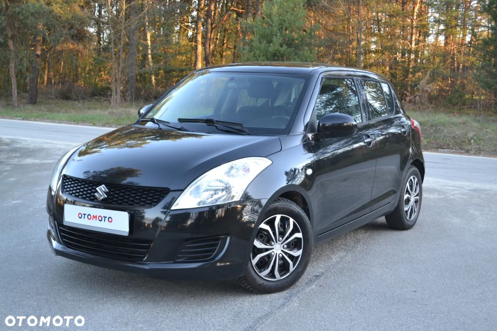 Suzuki Swift - 1